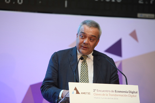 Clausura del 2º Encuentro de Economía Digital. Víctor Calvo-Sotelo, Secretario de Estado de Telecomunicaciones y para la Sociedad de la Información
