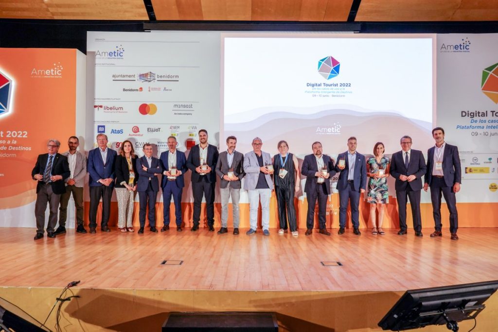 AMETIC hace entrega de la IV Edición de los Premios Digital Tourist 2022 en Benidorm